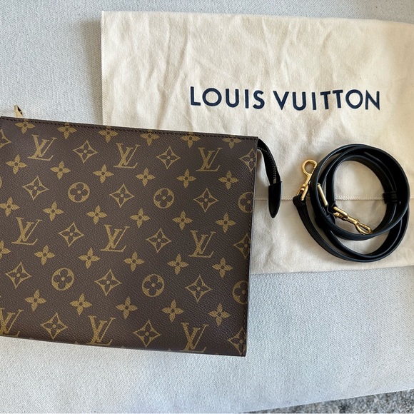 Louis Vuitton Poche Toillette NM - Picture 5 of 5